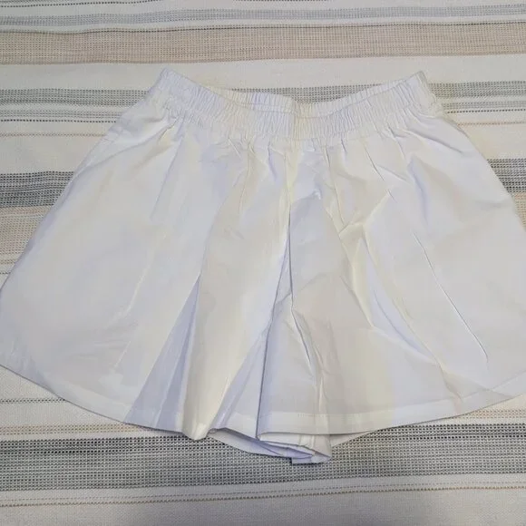 NWT Womens XS Steve Madden Malena Short White - Picture 2 of 5